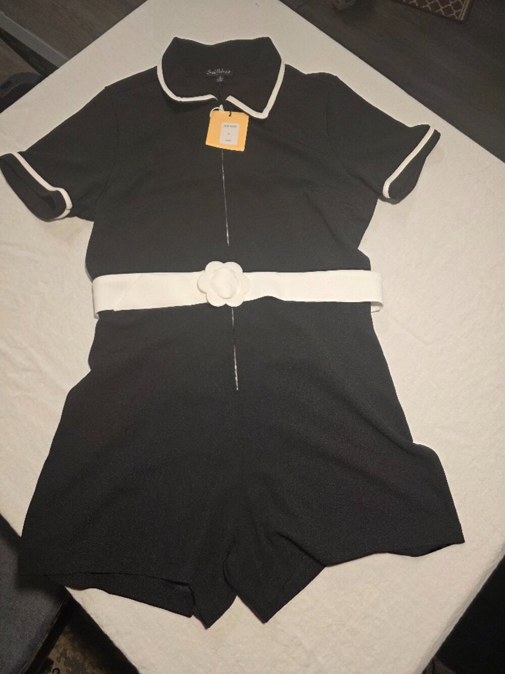NWT Smak Parlour Black and White Daisy 70's Inspired Romper
